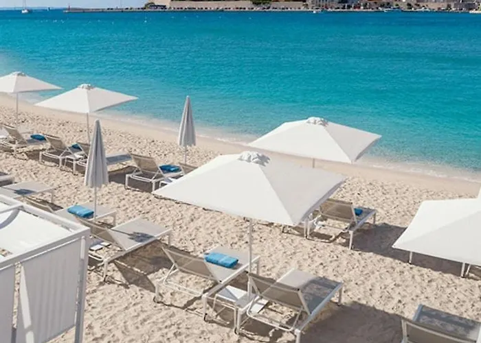 Lägenhet Family-Friendly Apartments With Swimming Pool Mundanije, Rab - 5076