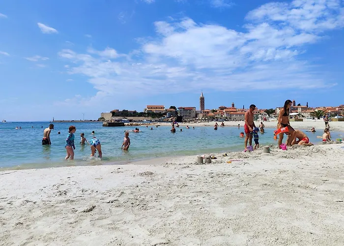 Family-Friendly Apartments With Swimming Pool Mundanije, Rab - 5076