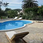 Daire Family-friendly With Swimming Pool Mundanije, Rab - 5076 Mundanije