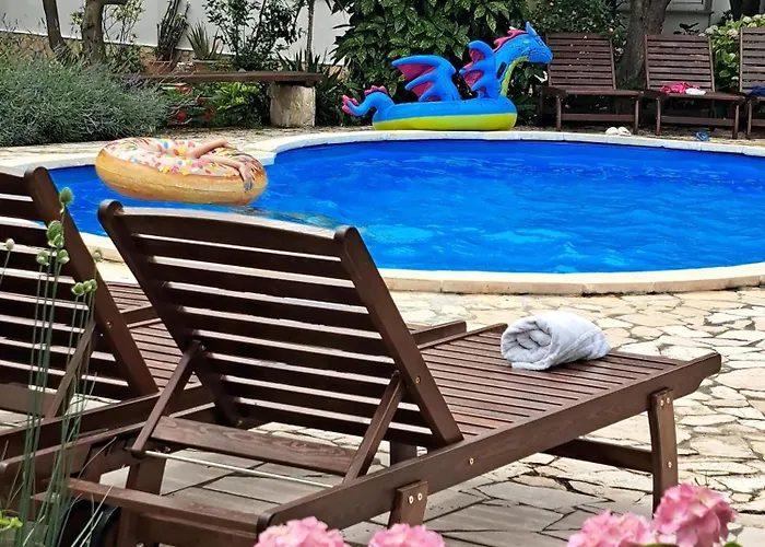 Family-friendly With Swimming Pool Mundanije, Rab - 5076 アパート